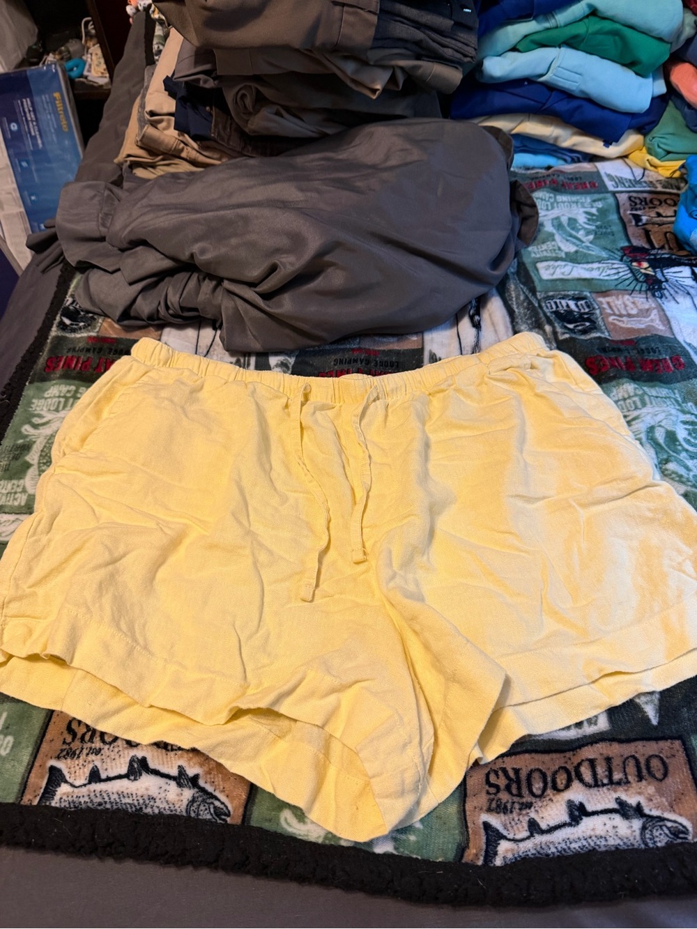GAP Women’s Yellow High Waist Drawstring Shorts
